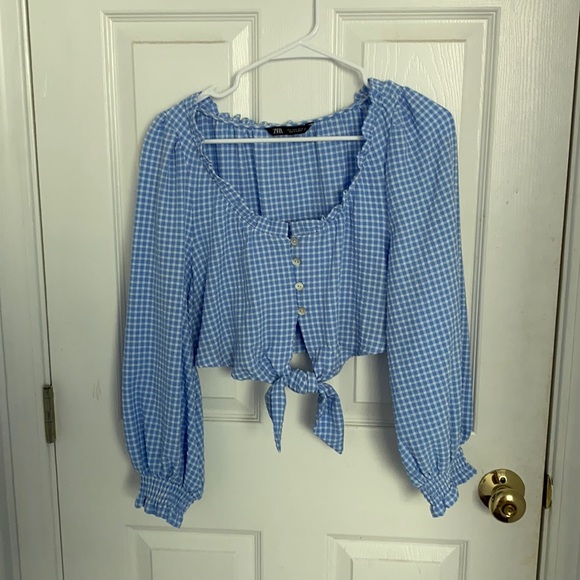 Flower market blue cropped button down - Picture 1 of 2